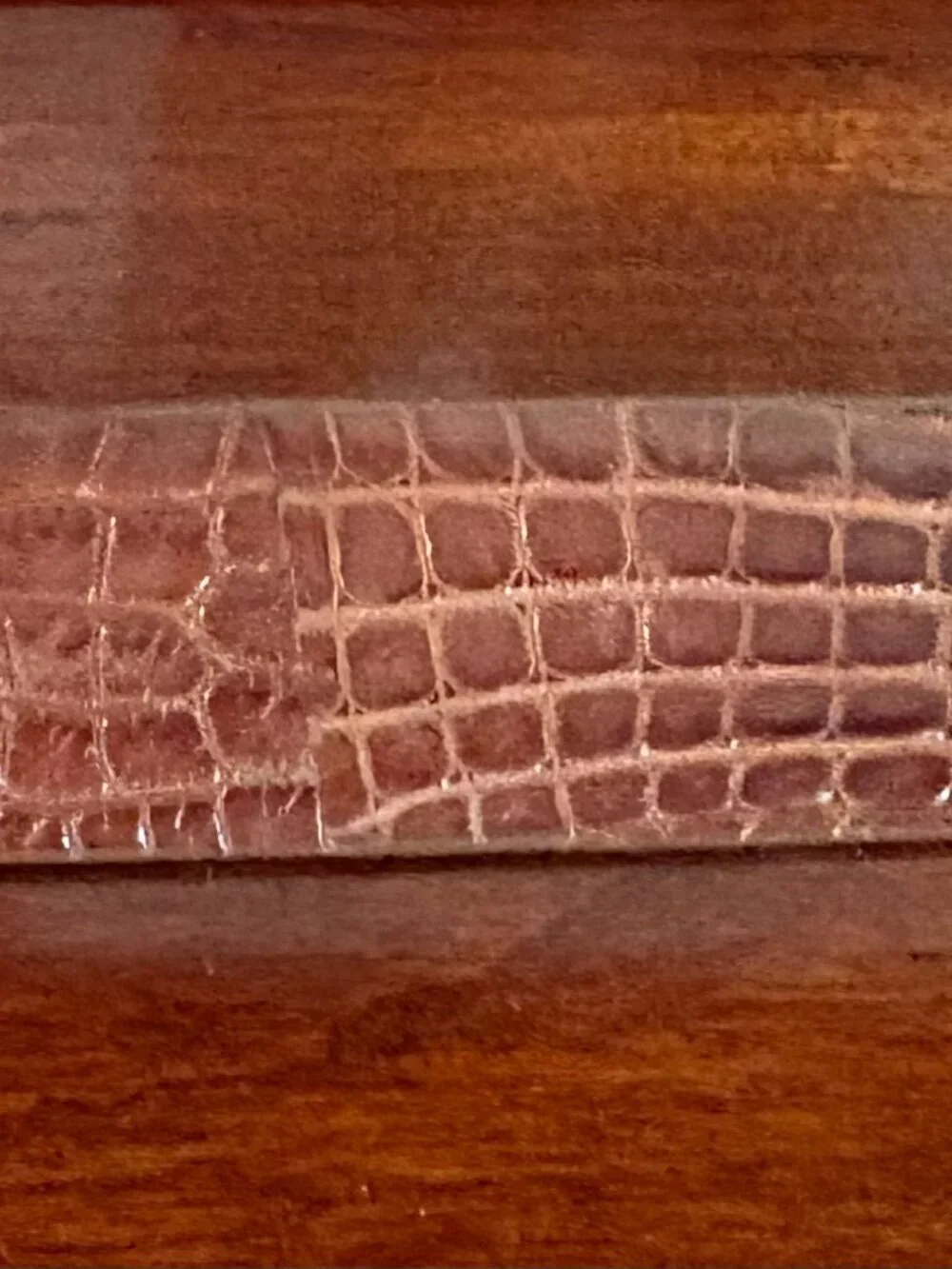 Genuine Hornback Alligator Men’s Belt Size 34 Width 1